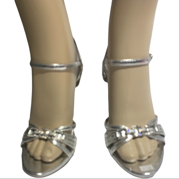 Fashion Focus Metallic Embellished Stiletto shoes - Picture 5 of 12